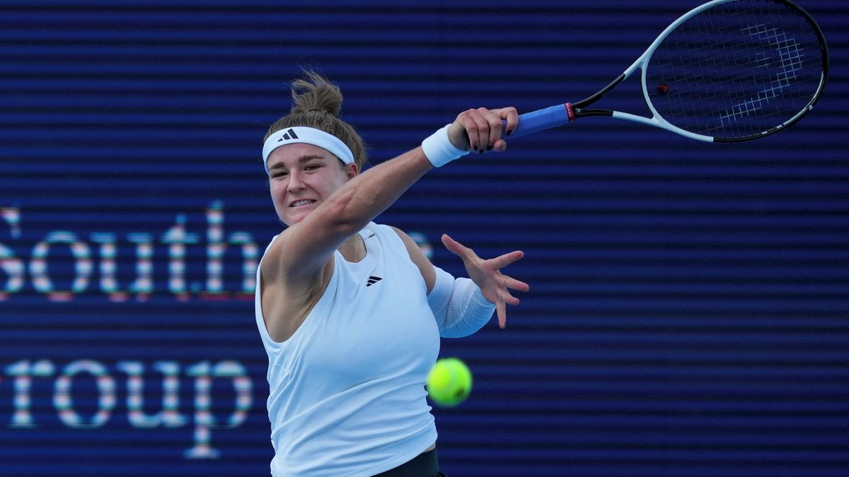 Muchové nachystali fanoušci na US Open dojemné překvapení. Tleskala jí i Ósakaová